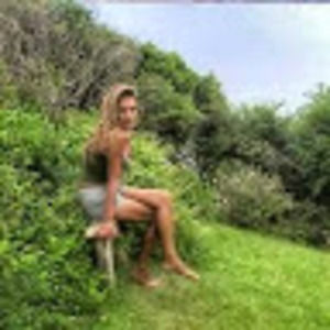 Meet your Posher, Karin